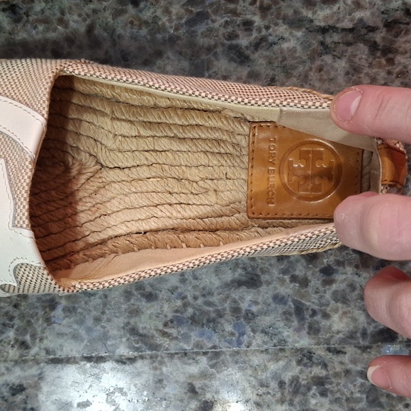 "TORY BURCH" Lonnie flats. Canvas, leather and twine. Sz. 8M, Beautiful shoes. - Picture 13 of 17